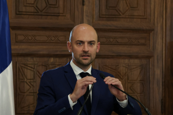 وزیر خارجه فرانسه: عاملان جنایت علیه مردم ایران نباید مصون بمانند