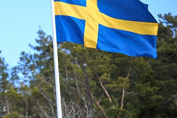 الخارجية السويدية تؤكد لـ"إيران إنترناشيونال" اعتقال أحد مواطنيها في طهران