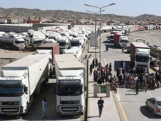 Pakistan Creating Hurdles For Iranian Truckers, Officials Say