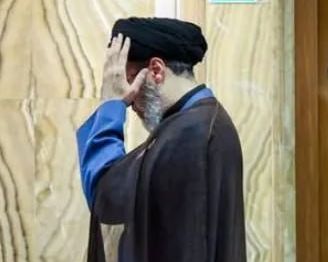 اختلاف بر سر بازگرداندن قدرت به شورای رهبری پس از ناتوانی مجتبی خامنهای در انجام وظایف