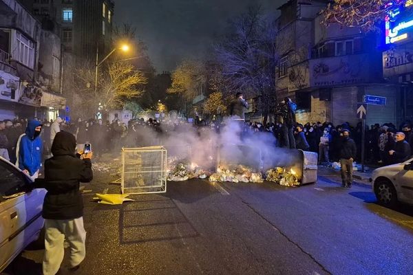 معماری فریب؛ سیستم پروپاگاندای جمهوری اسلامی چگونه کار میکند؟