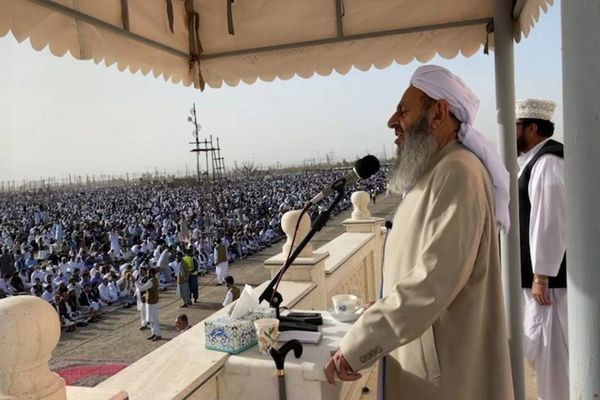 الإعلام الرسمي حذفه..تصريح غير مسبوق لمسؤول إيراني: 20 % من سكان البلاد ينتمون إلى السُّنة