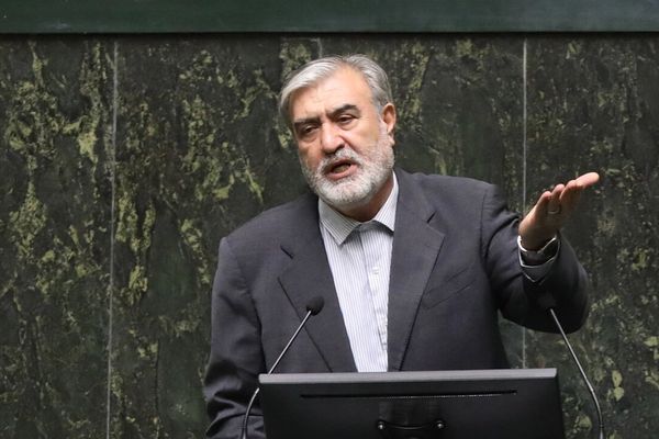 رییس کمیسیون امنیت ملی و سیاست خارجی مجلس: آمریکا از فرصت مذاکره برای حفظ آبرو استفاده کند