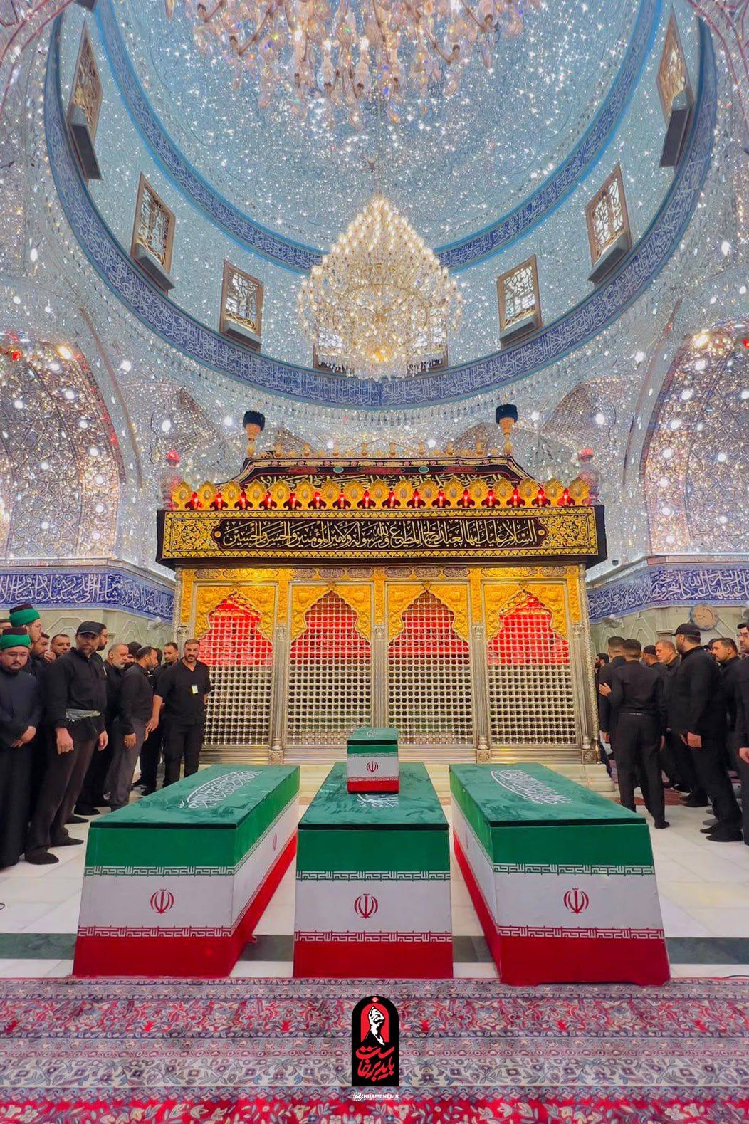 تابوت خامنه‌ای و اعضای خانواده او به محل دفن امامان اول و سوم شیعیان برده شد