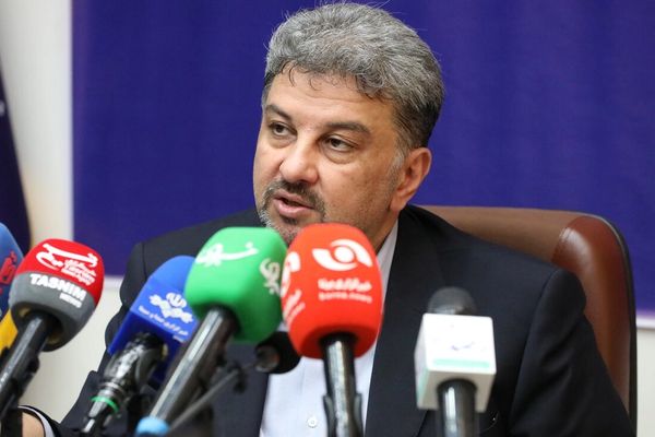 سخنگوی صنعت برق به شهروندان: کولرها را روی دور کند بگذارید و وسایل غیرضروری را خاموش کنید