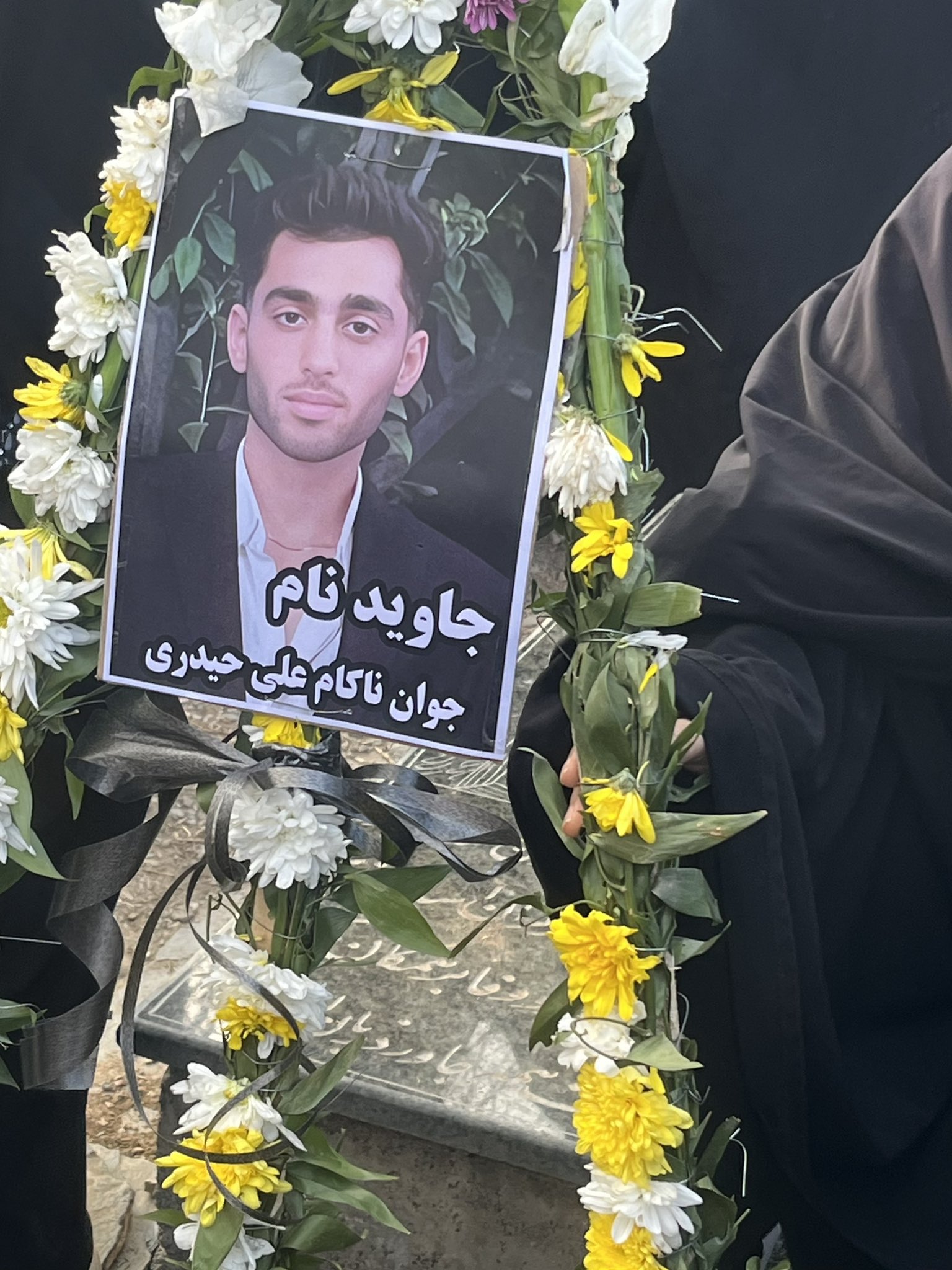 نیویورک پست: جمهوری اسلامی به کشتن معترضان زخمی بازداشت شده ادامه می‌دهد