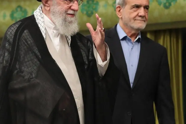 پزشکیان: ما را به تروریسم و نقض حقوق بشر متهم میکنند