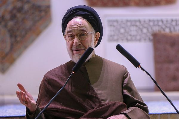 Reformist ex-president says most Iranians focus on life, not politics