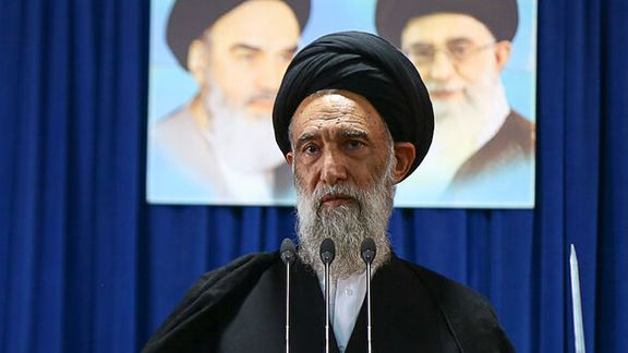 نماینده خامنهای در اصفهان: آمریکا بداند که اگر اشتباهی کند حتما برخورد میکنیم