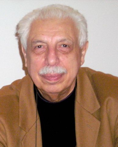 سیروس آموزگار روزنامهنگار، نویسنده و تحلیلگر سیاسی در سن ۸۷ سالگی درگذشت