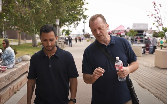 How an Iranian dissident's kindness to a US prisoner earned him a new life