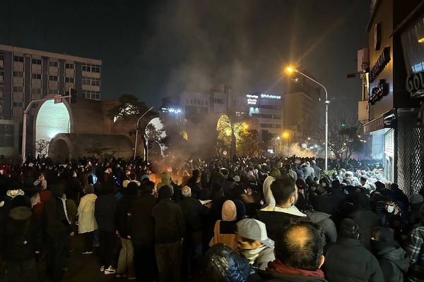 در بیستوششمین روز انقلاب ملی ایرانیان چه گذشت؟