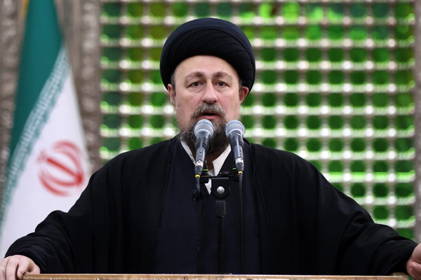 حسن خمینی: نارضایتی چند نفر خاص اهمیت ندارد