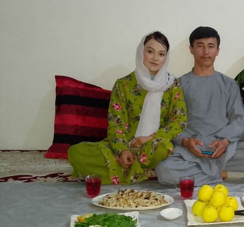 یک زن متاهل در افغانستان گفت طالبان قصد دارد او را به ازدواج مرد دیگری درآورد