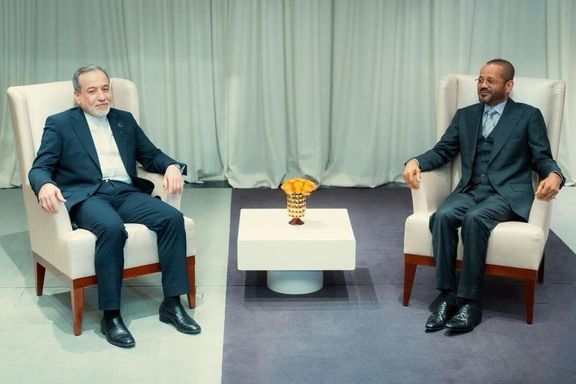 وزیر خارجه عمان: مذاکرات پنجشنبه آمریکا و ایران در ژنو برای نهایی کردن توافق برگزار میشود