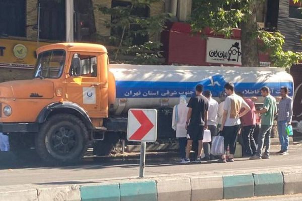 "يوم الصفر" يقترب من طهران.. وأكاديمي إيراني: استعادة المياه الجوفية ستستغرق 70 ألف سنة