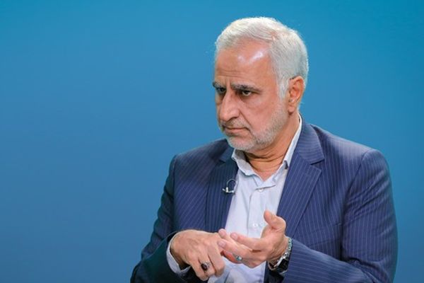 استدعاء أستاذ جامعي مرتبط بالحرس الثوري بعد تصريحاته عن شراء طهران أجهزة البيجر لحزب الله