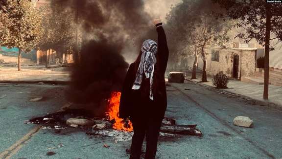 A protester in the Kurdish-majority city of Marivan in western province of Kordestan on November 6, 2022