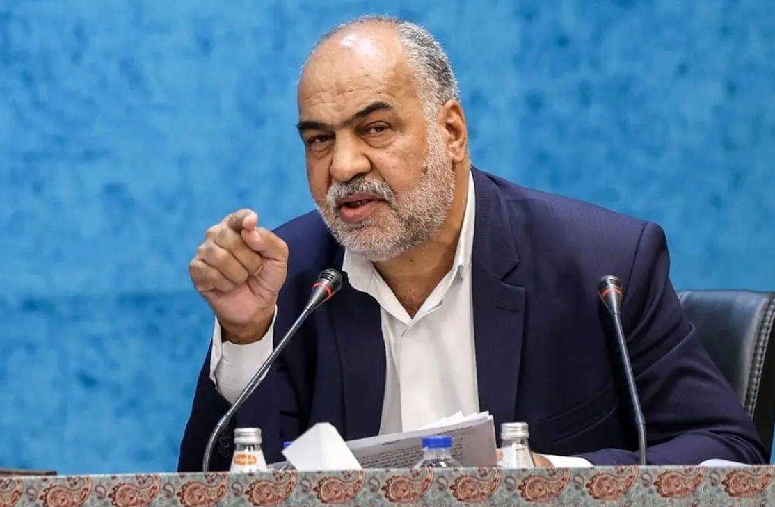 برلماني إيراني.. تعليقًا على الاتفاق مع غروسي: "تلقّينا الضرب وأكلنا البصل في آنٍ واحد "