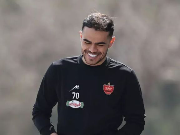 در رقابت فشرده برای سهمیه؛ اوستون ارونوف به دو بازی پایان فصل پرسپولیس رسید