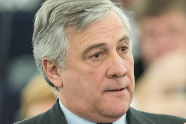 وزیر خارجه ایتالیا: سپاه پاسداران باید تروریستی اعلام شود