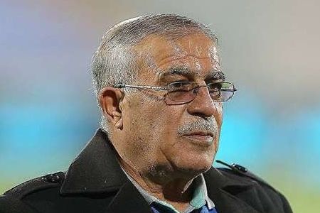 توهین حسن روشن به موسیمانه: «آنقدر بدبخت شديم كه از آفريقا مربی میآوريم»