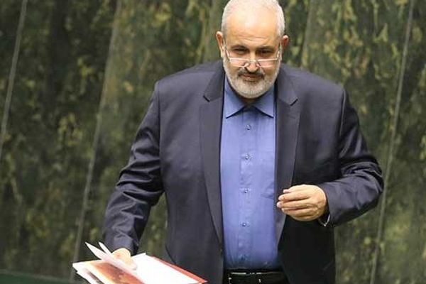 وزير الطاقة الإيراني: تجاوزنا ذروة استهلاك الكهرباء.. لكن الانقطاعات مستمرة