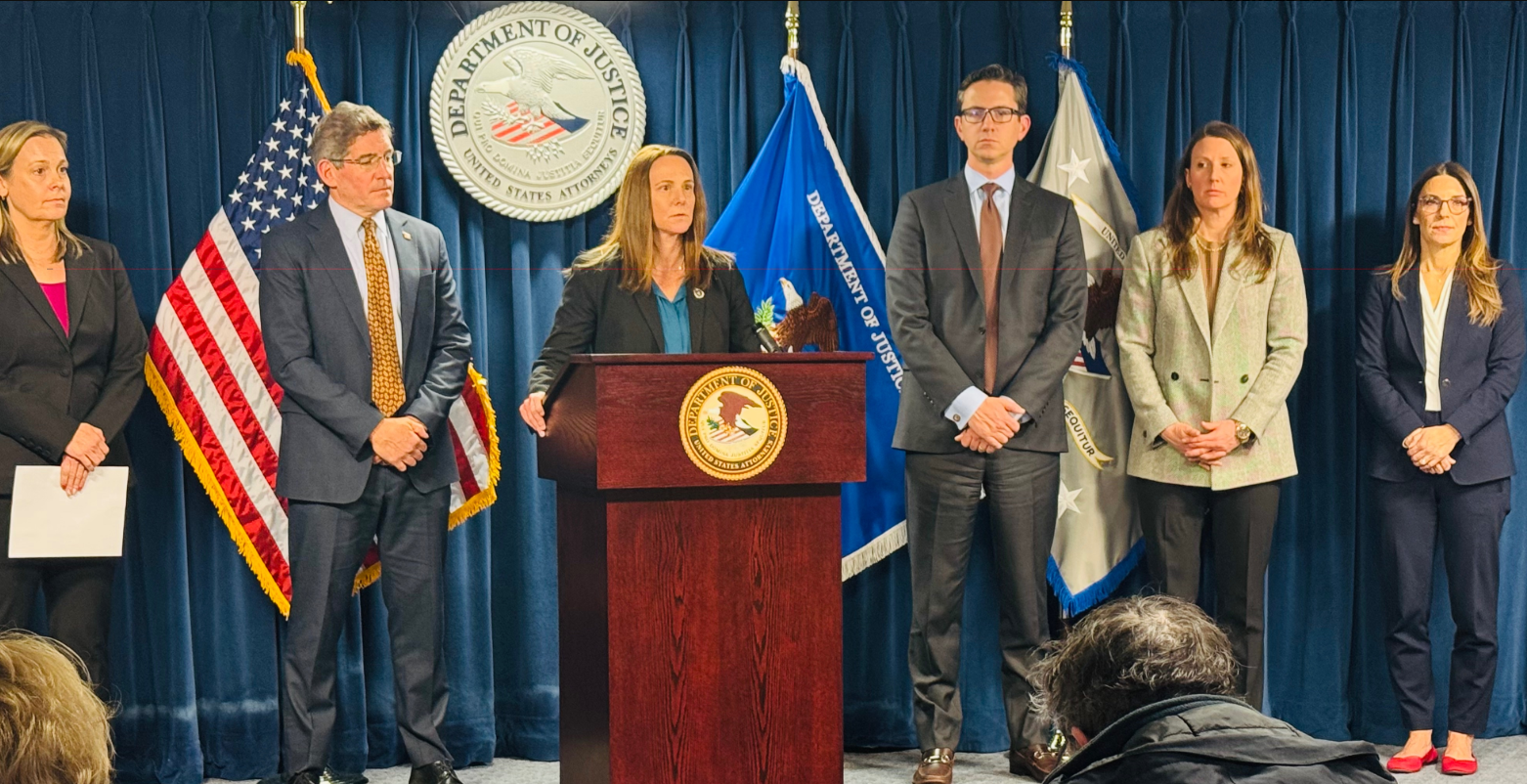 کنفرانس خبری اعلام جرم دادستانی فدرال علیه دو مرد ایرانی و ایرانی-آمریکایی