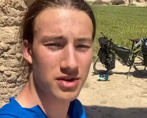 تایید بازداشت دوچرخه‌سوار فرانسوی-آلمانی و هشدار فرانسه و آلمان درباره سفر به ایران