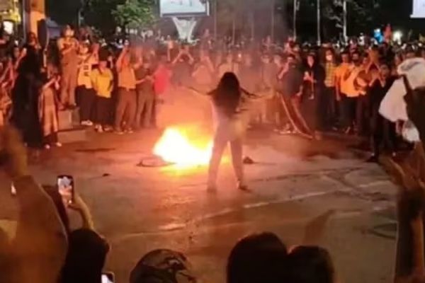 Iran's future lies in women and everyday defiance, historian says