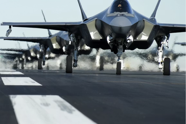 بريطانيا ترسل ست مقاتلات "إف-35" إلى قبرص تحسبًا لتصاعد التوتر في المنطقة