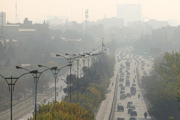 هشدار نارنجی آلودگی هوا برای هشت کلانشهر ایران صادر شد
