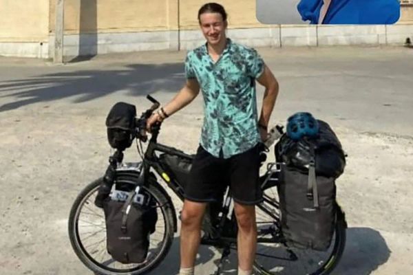 Iran acquits French-German national Monterlos of espionage charges