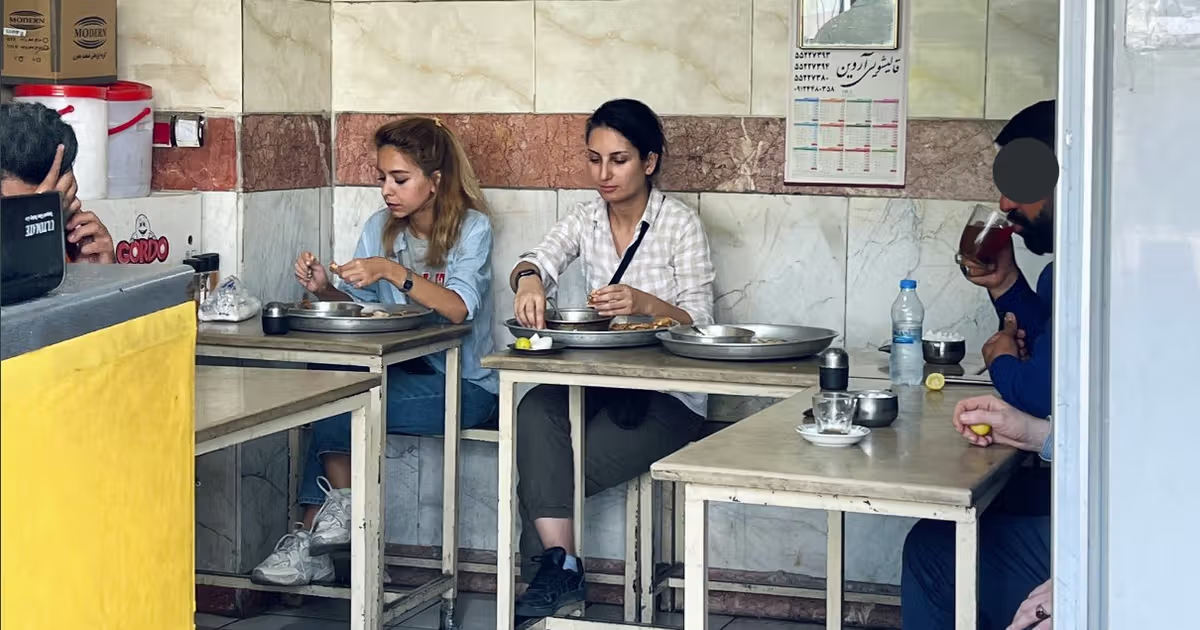 کافه، قهوه‌خانه و صورت‌بندی نوین زندگی شهری در ایران