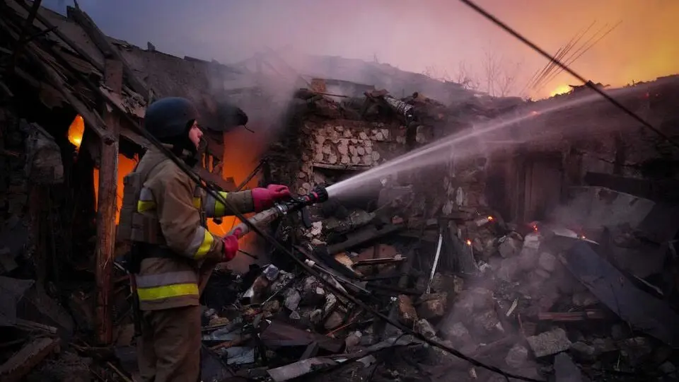 حمله وسیع روسیه به زیرساخت‌های انرژی اوکراین سبب قطع برق در سراسر این کشور شد