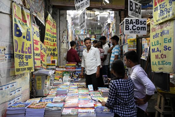 الهند: عصابات إجرامية في إيران تختطف مواطنينا عبر إعلانات توظيف وهمية وتطالب بفِدى مالية