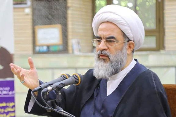 عضو جامعه مدرسین حوزه علمیه قم: دین باید بگوید که چطور بخورید، بپوشید و زندگی کنید