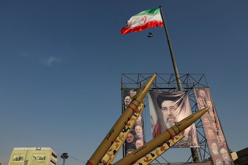 معاریو: آمریکا از اسرائیل خواسته بود قبل از انتخابات به‌تنهایی به جمهوری اسلامی حمله کند 