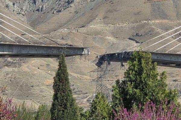 تهديد ترامب بـ "العصر الحجري" يثير غضب الإيرانيين