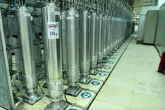 واشینگتنپست: ایران برای ساخت سه بمب اتم، اورانیوم غنیشده کافی دارد