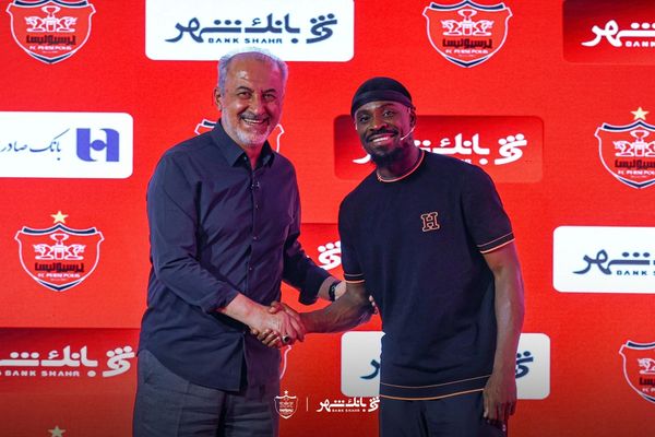 سازمان لیگ قرارداد بازیکنان جدید پرسپولیس را بهدلیل عبور از سقف بودجه ثبت نکرد