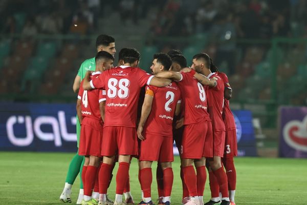 با سازوکار مخفی سازمان لیگ؛ درآمد پرسپولیس از تبلیغات محیطی ۳۰ درصد افت کرد!