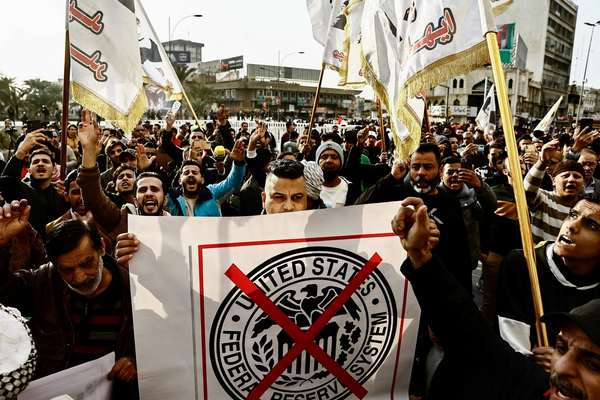 Iraqis Refuse To Sell USD To Travelers Due To US Sanctions: Ex-Official