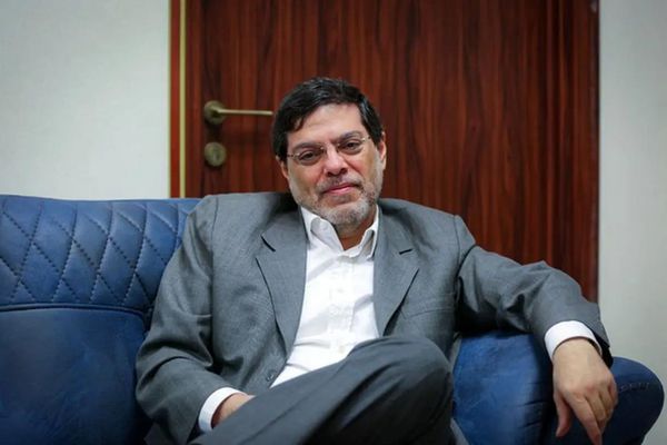 Prominent Iranian figure threatens to destroy Qatar