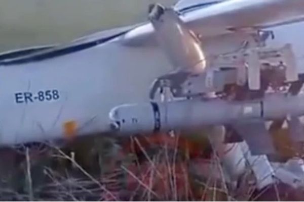 Russia Deploys Drones with Latest Iranian Glide Bombs