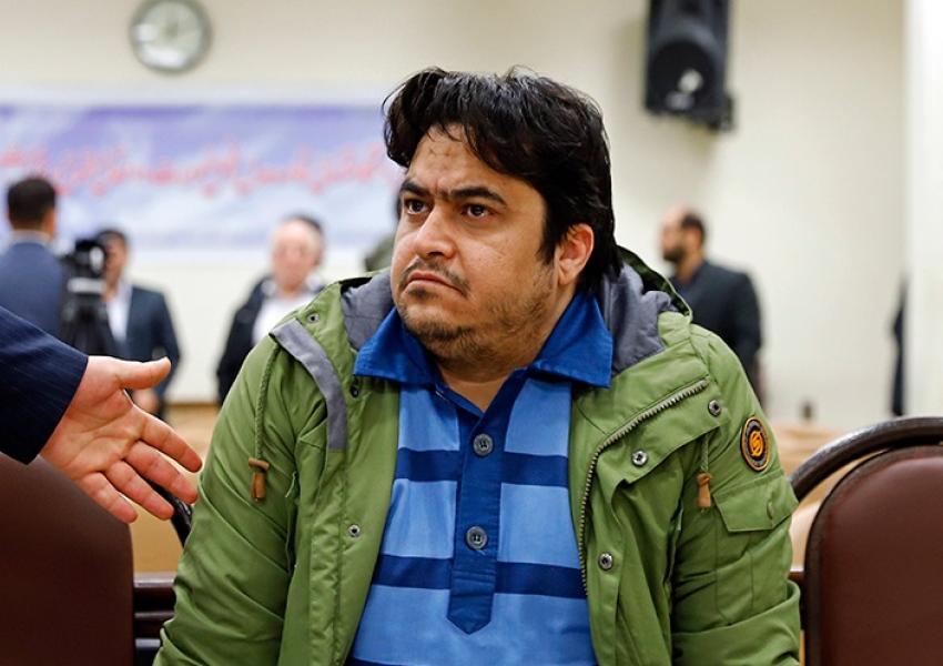 کارمند سابق وزارت اطلاعات: روح‌الله زم با یک افسر امنیتی فرانسه مبادله شده بود