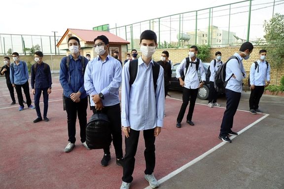 دانشگاه علوم پزشکی: ۱۵ درصد دانشآموزان یک مدرسه در لرستان بعد از بازگشایی کرونا مثبت شدند