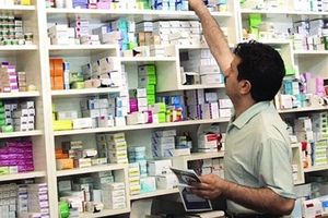 کمیسیون اقتصاد سلامت اتاق تهران: کمبود شدید دارو در سه ماهه پایانی سال ادامه دارد