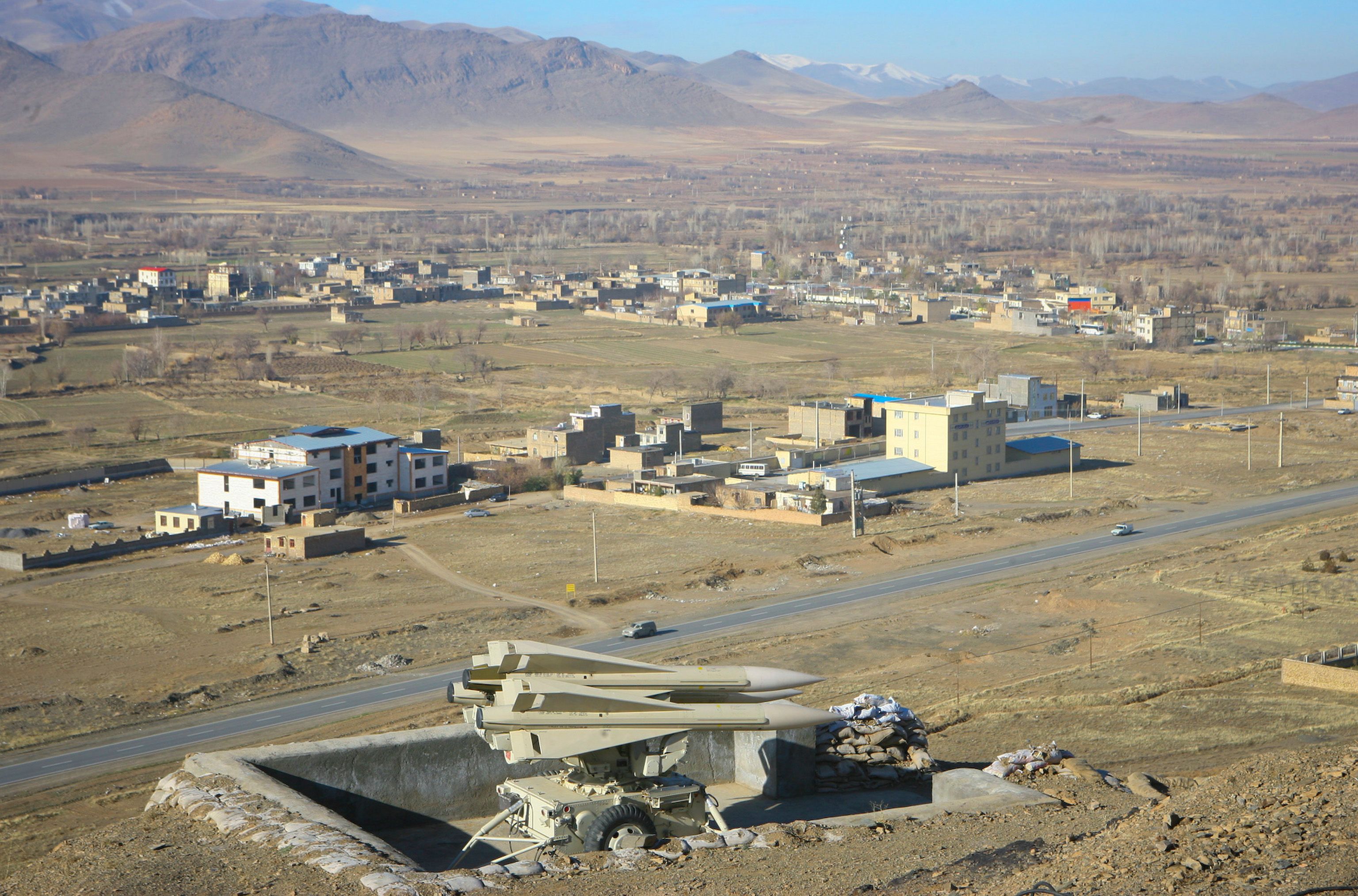 برگزاری رزمایش مقابله با حمله پهپاد و هواپیما به تاسیسات اتمی فردو و خنداب