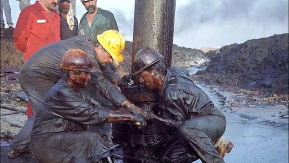 Oil industry workers in southern Iran